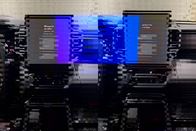 New 2026 Toyota Tundra Platinum AWD/4WD image 7