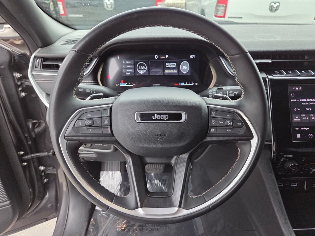 Used 2023 Jeep Grand Cherokee L Laredo RWD image 34