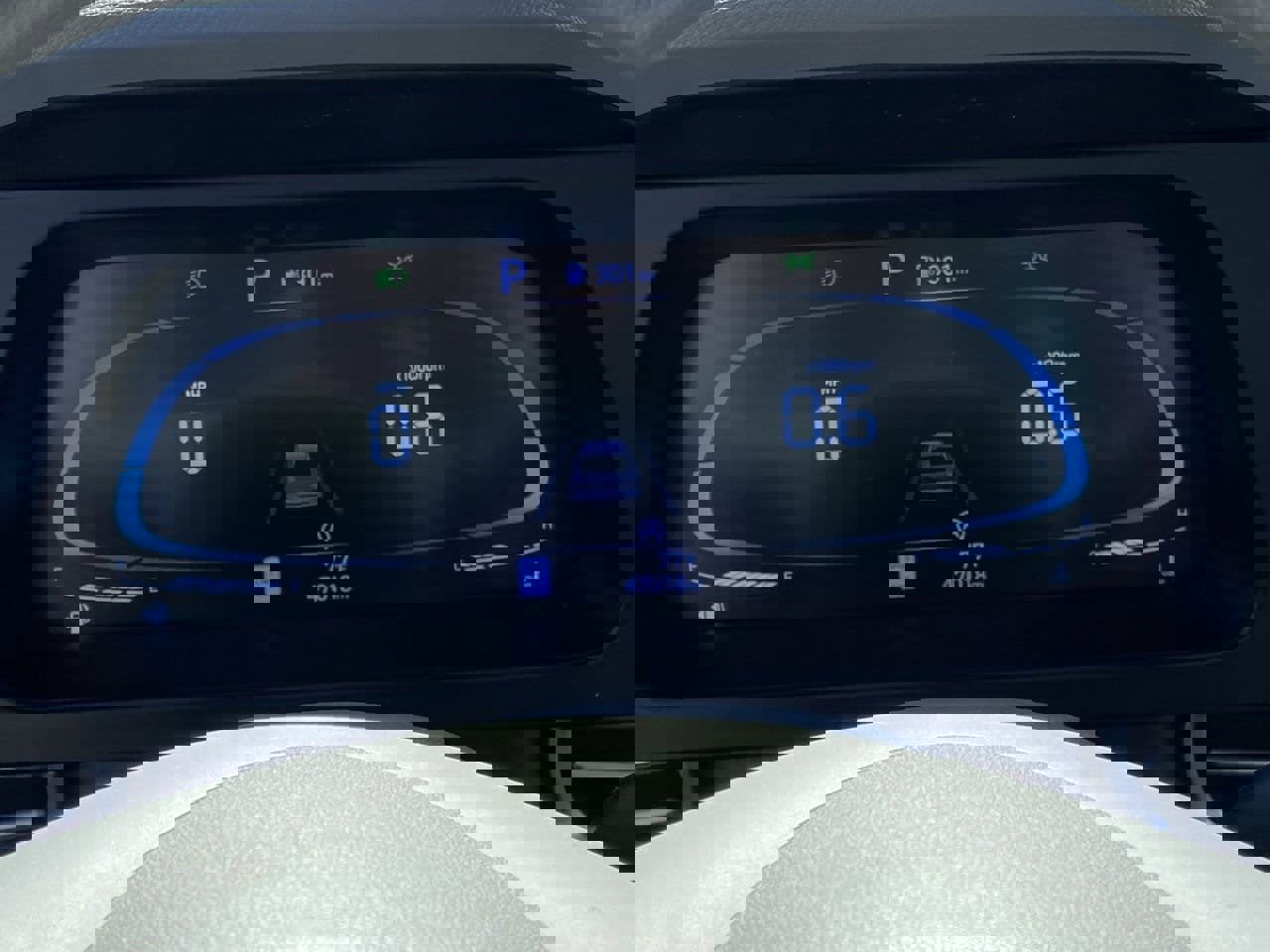 Used 2024 Hyundai Elantra SE image 7