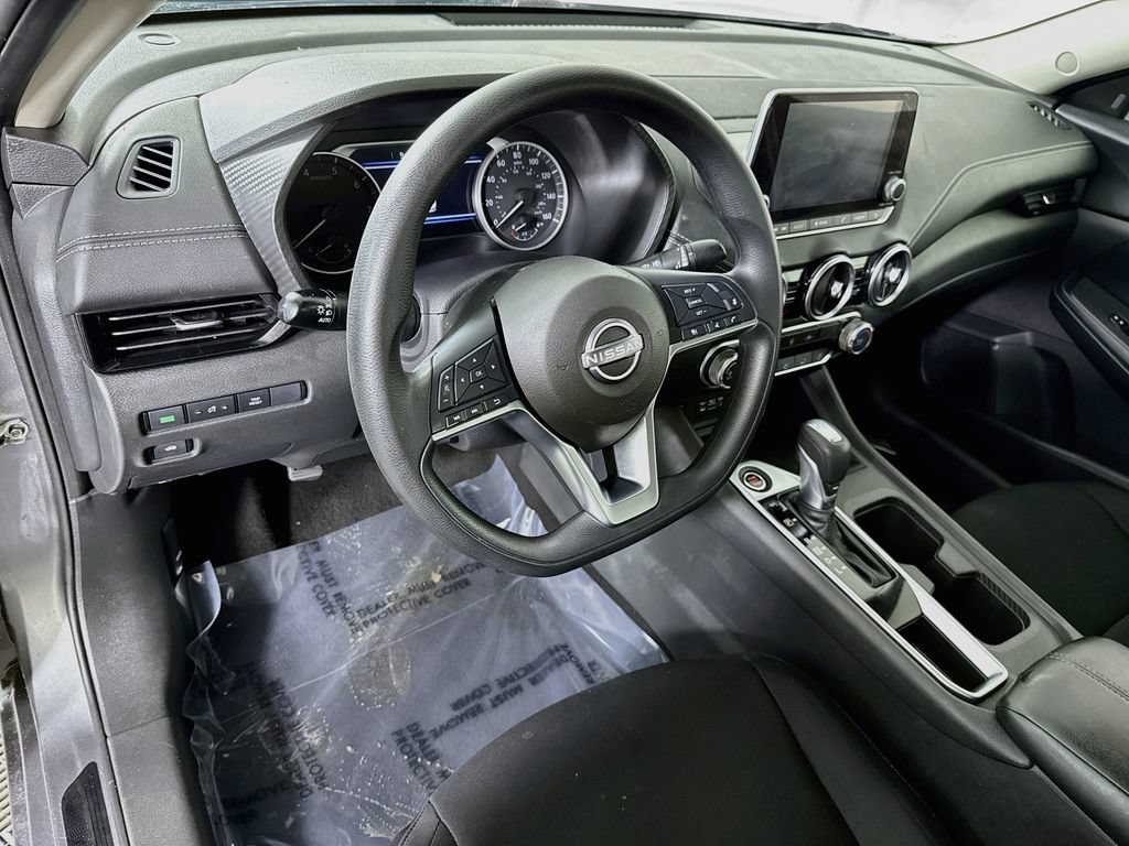 Certified 2024 Nissan Sentra SV FWD image 17
