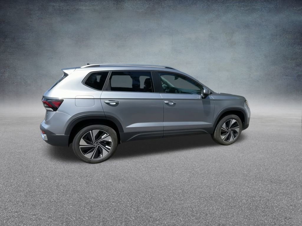 New 2025 Volkswagen Taos SE image 23