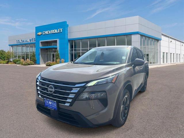 Used 2025 Nissan Rogue SV