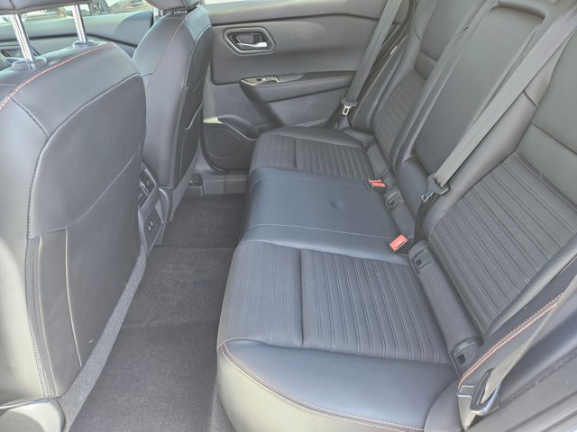 Used 2025 Nissan Rogue SV w/ Rock Creek Premium Package image 17