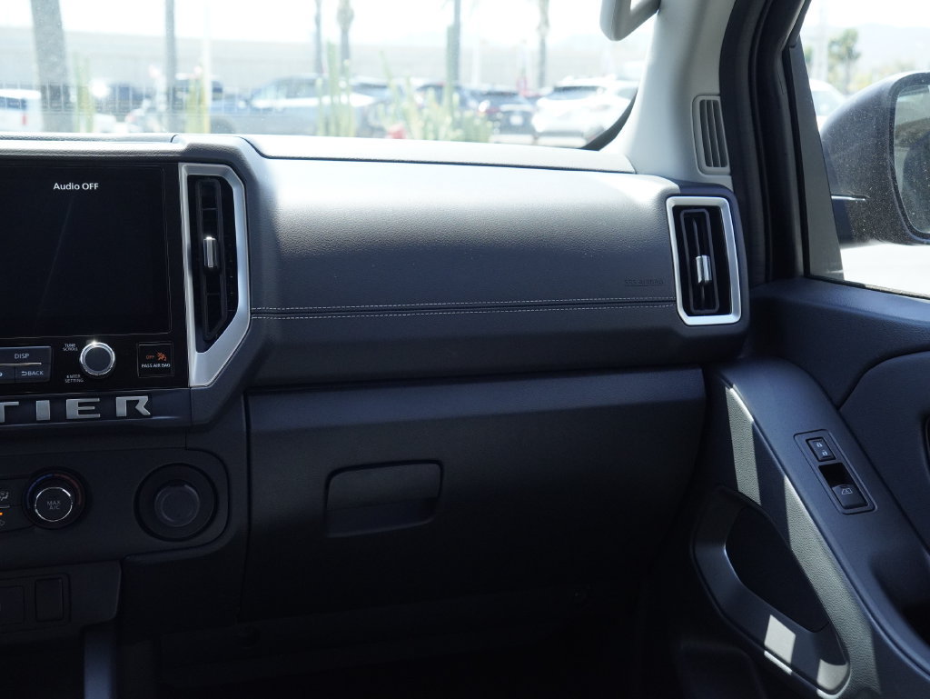 New 2026 Nissan Frontier SV w/ Tow Package RWD image 31