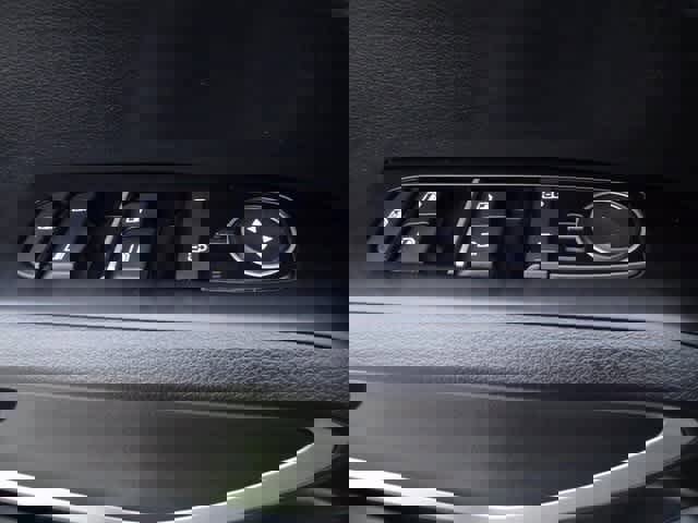 Used 2023 Kia Soul LX image 13