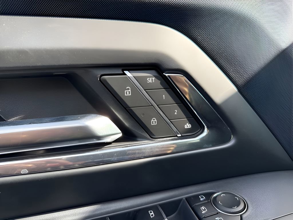 New 2026 Chevrolet Silverado EV LT w/ Premium Package image 24