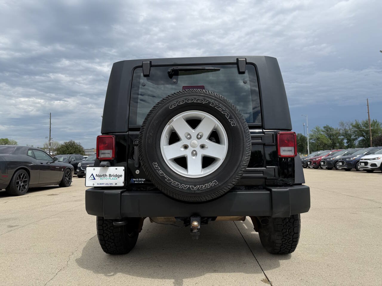 Used 2009 Jeep Wrangler X AWD/4WD image 26