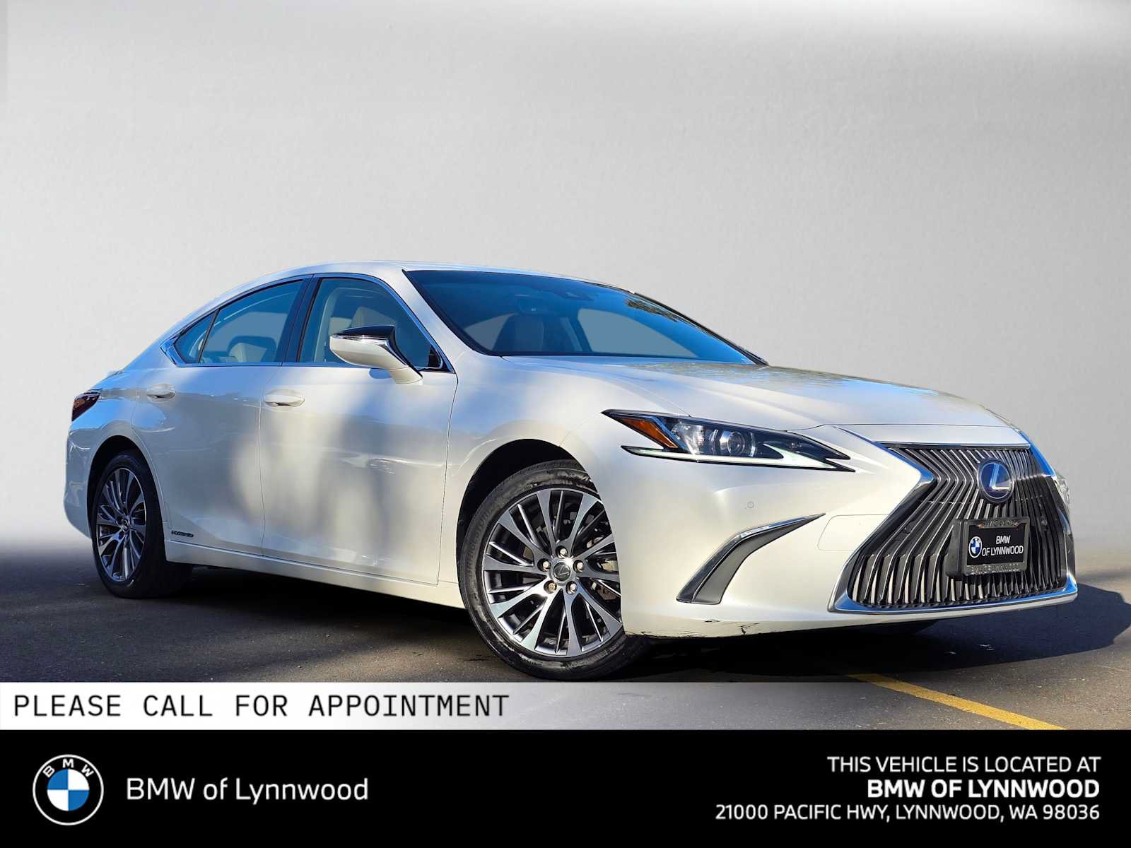 Used 2019 Lexus ES 300h w/ Premium Package FWD image 1