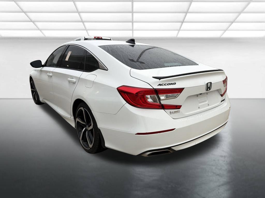 Used 2022 Honda Accord Sport image 2