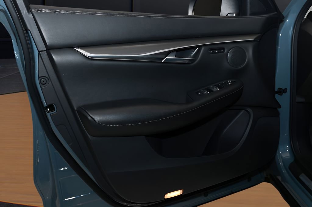 Used 2024 INFINITI QX50 Luxe image 24