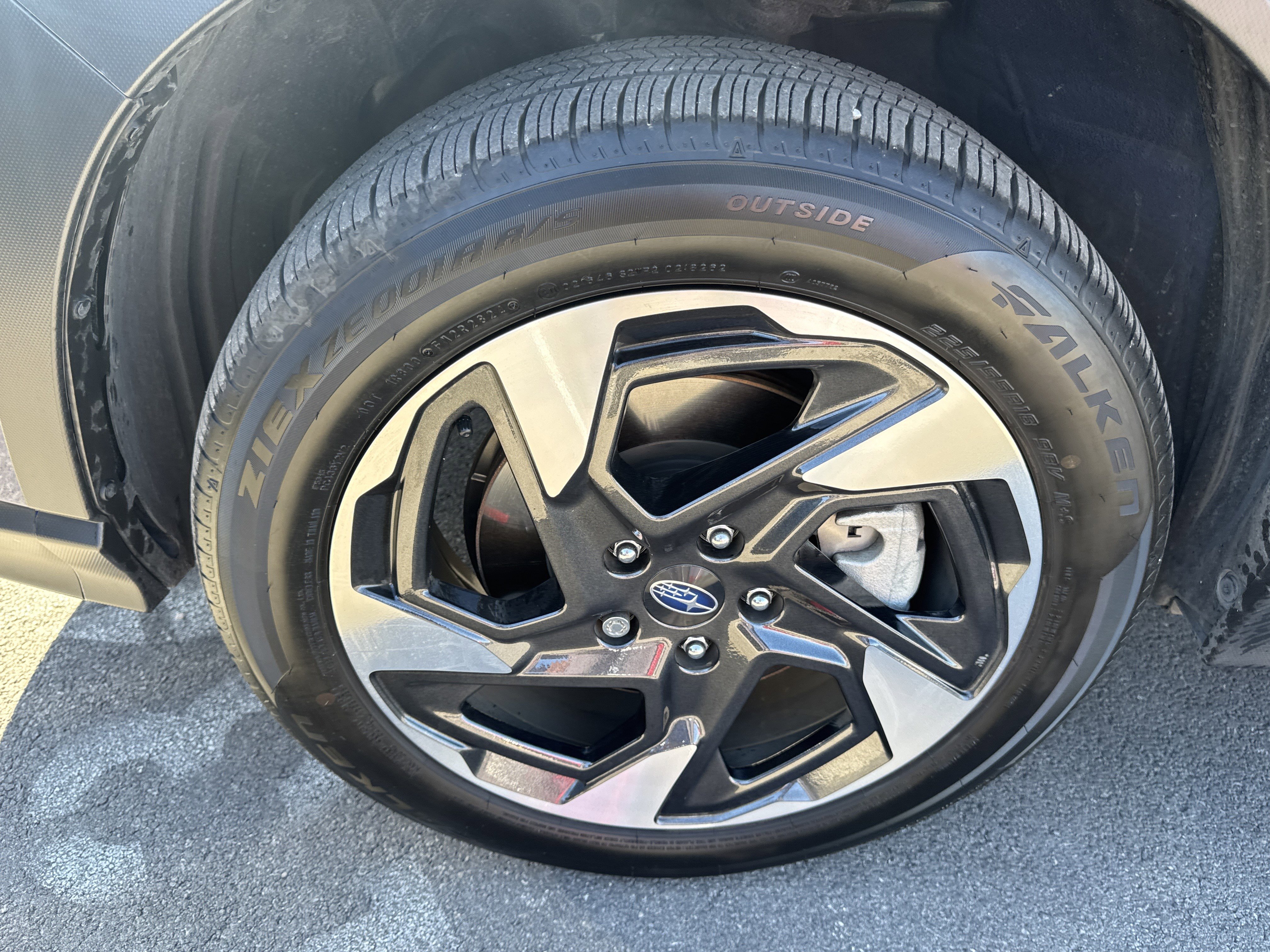 Certified 2025 Subaru Crosstrek 2.5i Limited w/ Popular Package #3A image 10