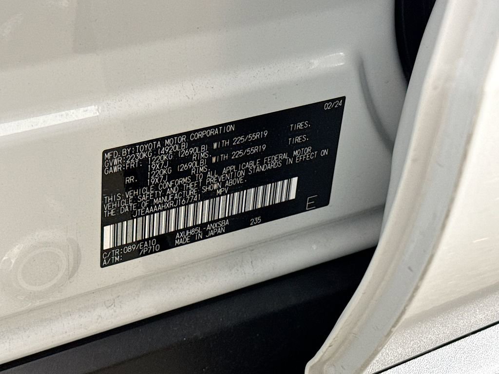 Used 2024 Toyota Venza Limited image 29