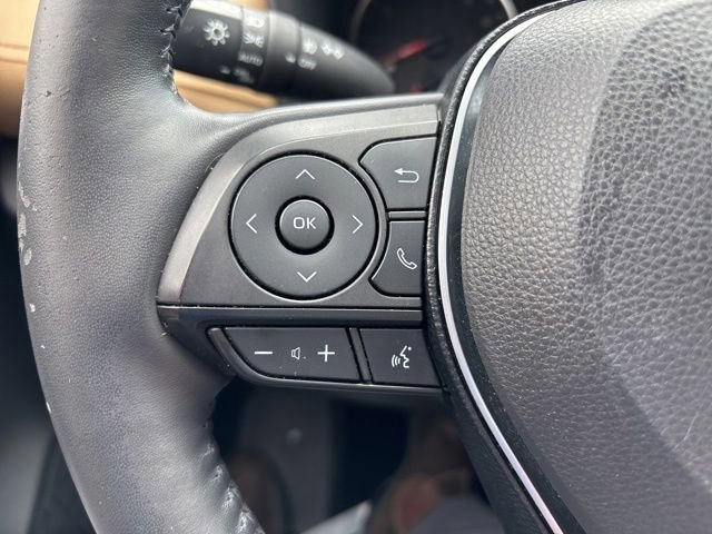 Used 2020 Toyota RAV4 XLE w/ Convenience Package AWD/4WD image 23