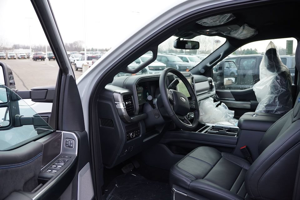 New 2026 Ford F250 Platinum AWD/4WD image 11
