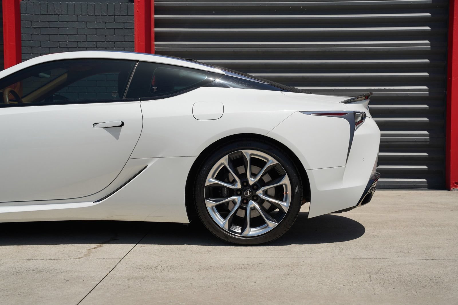 Used 2018 Lexus LC 500 Coupe RWD image 10