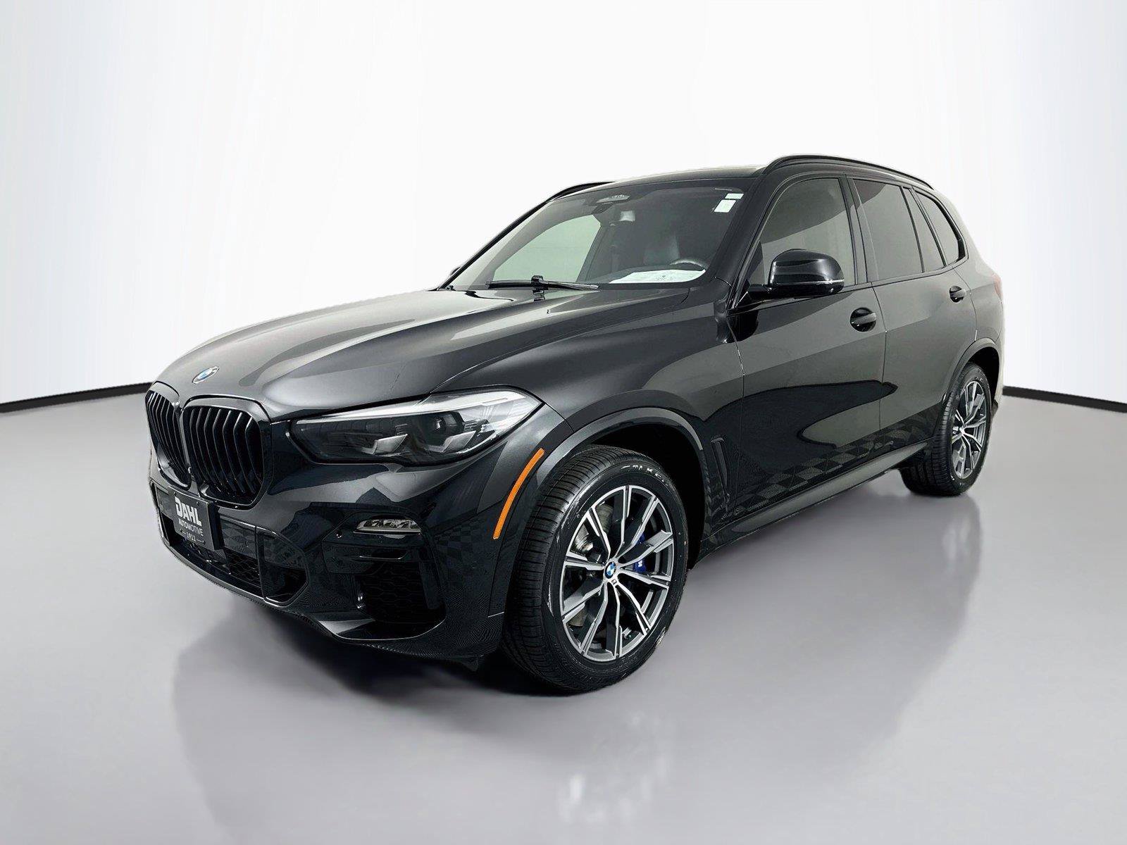 Used 2021 BMW X5 M50i AWD/4WD image 4