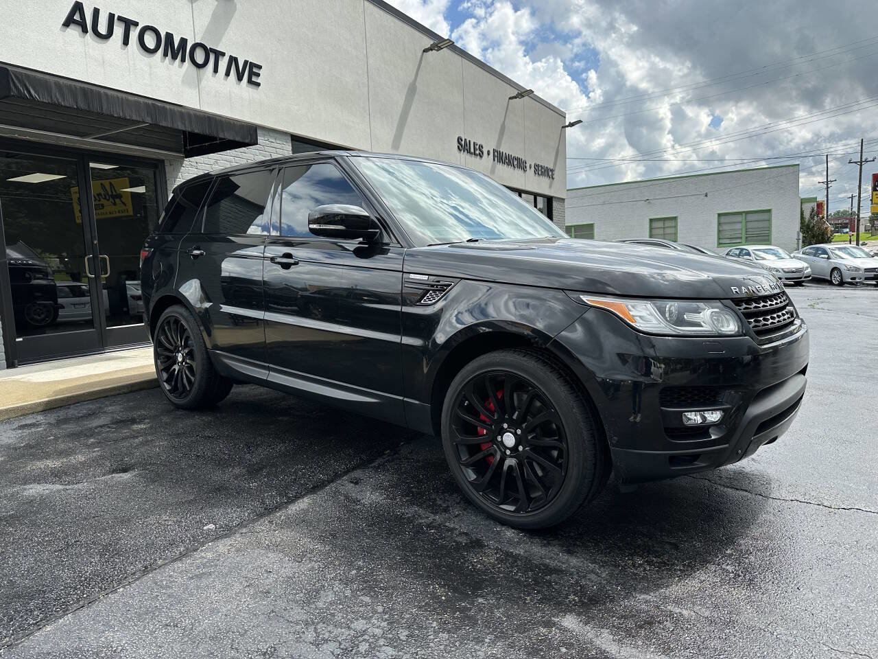 Used 2015 Land Rover Range Rover Sport Supercharged AWD/4WD image 2