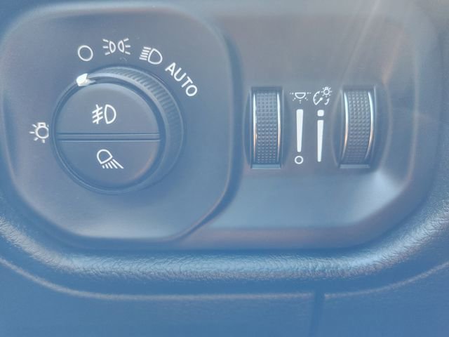 Used 2019 RAM 1500 Laramie image 34
