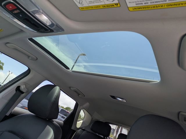 Used 2024 Hyundai Kona Limited FWD image 25