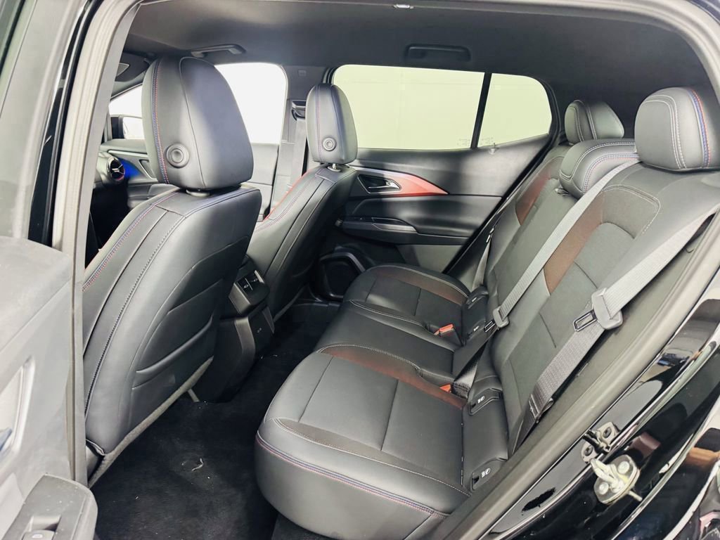 Used 2024 Chevrolet Equinox EV RS image 18