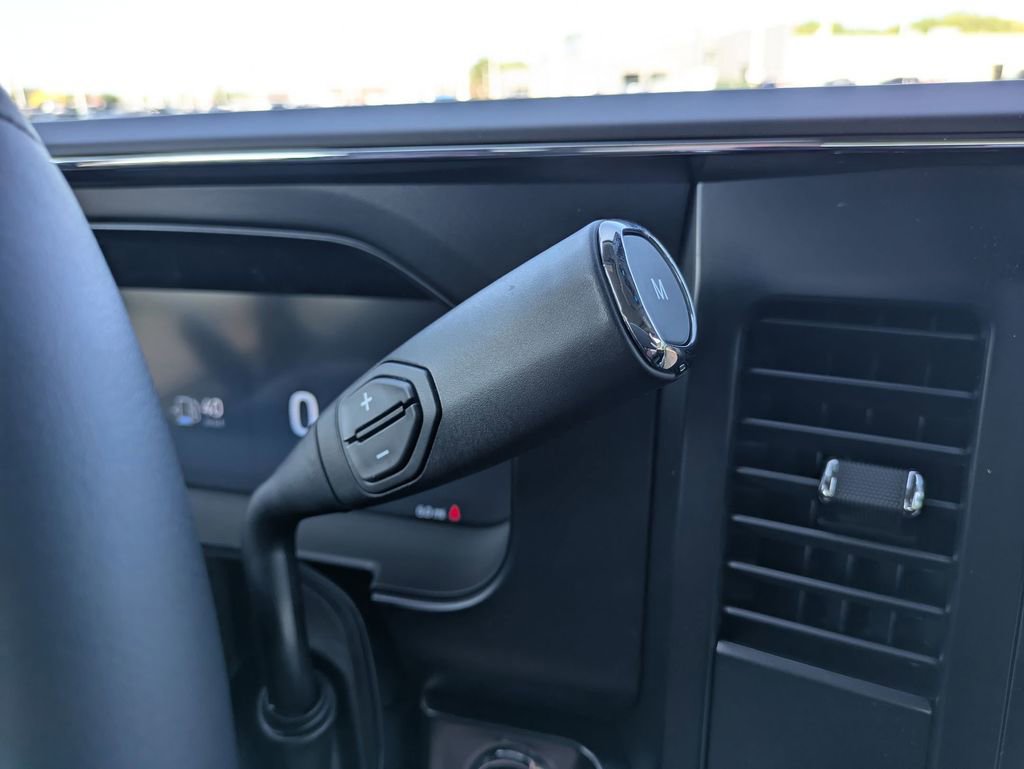 New 2026 Ford F250 Lariat w/ FX4 Off-Road Package image 12