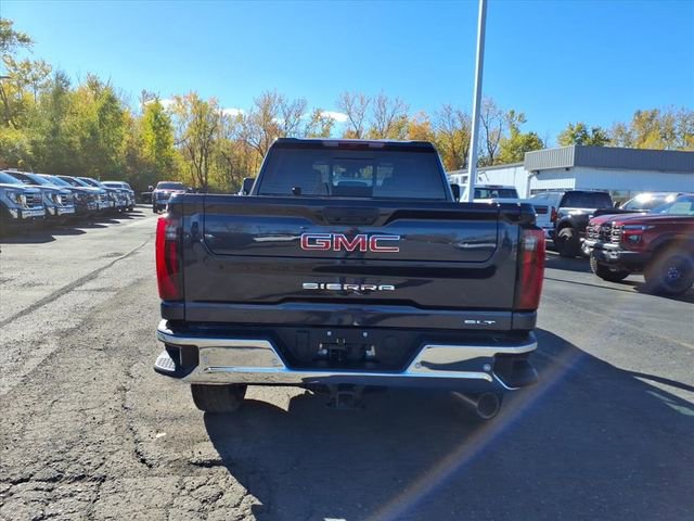 New 2026 GMC Sierra 3500 SLT w/ SLT Premium Package image 4