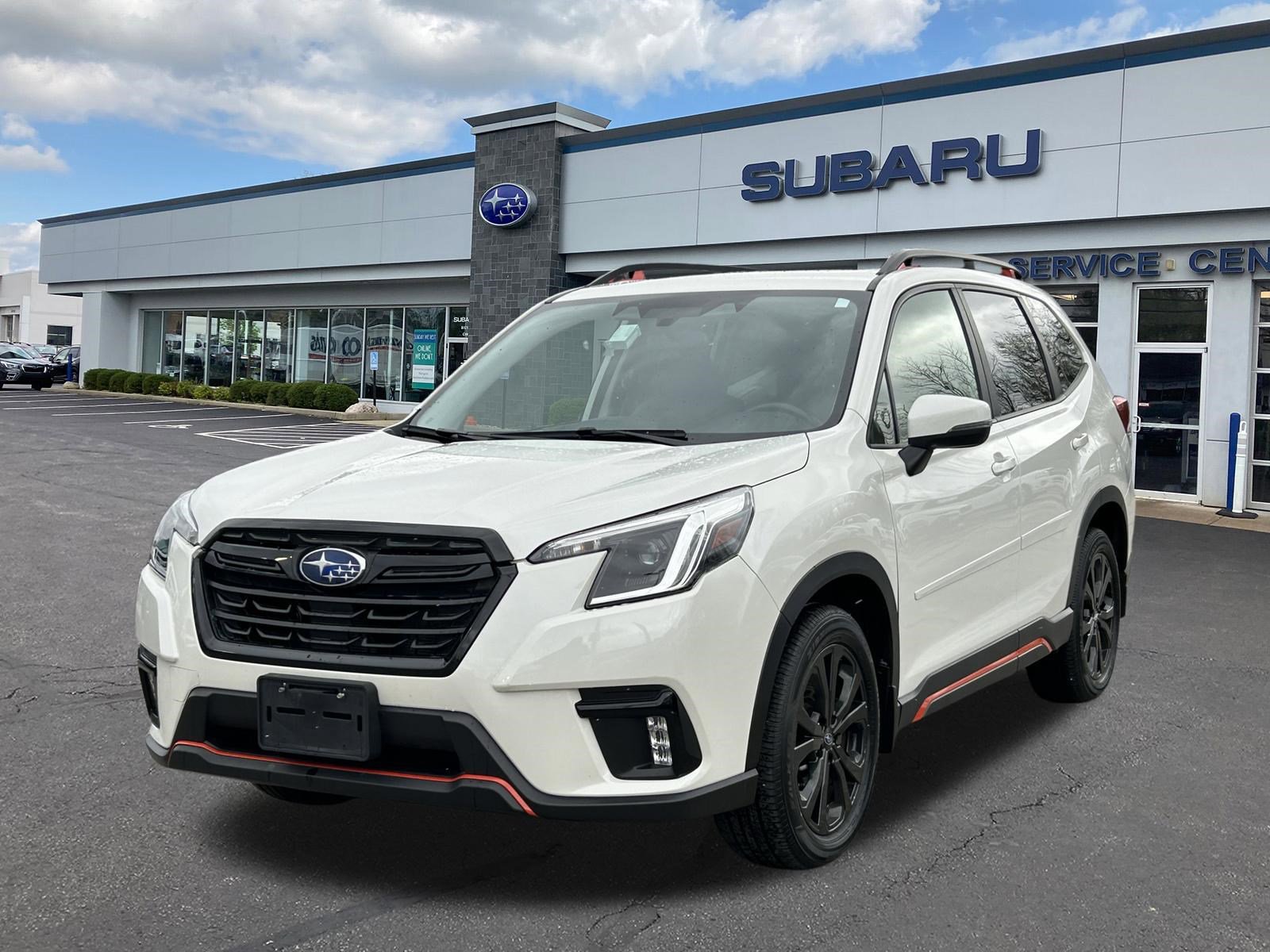 Used 2023 Subaru Forester Sport image 3