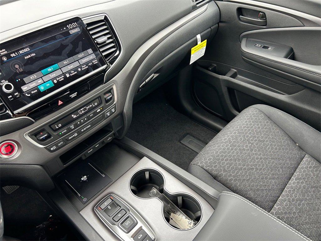 New 2025 Honda Ridgeline Sport image 25