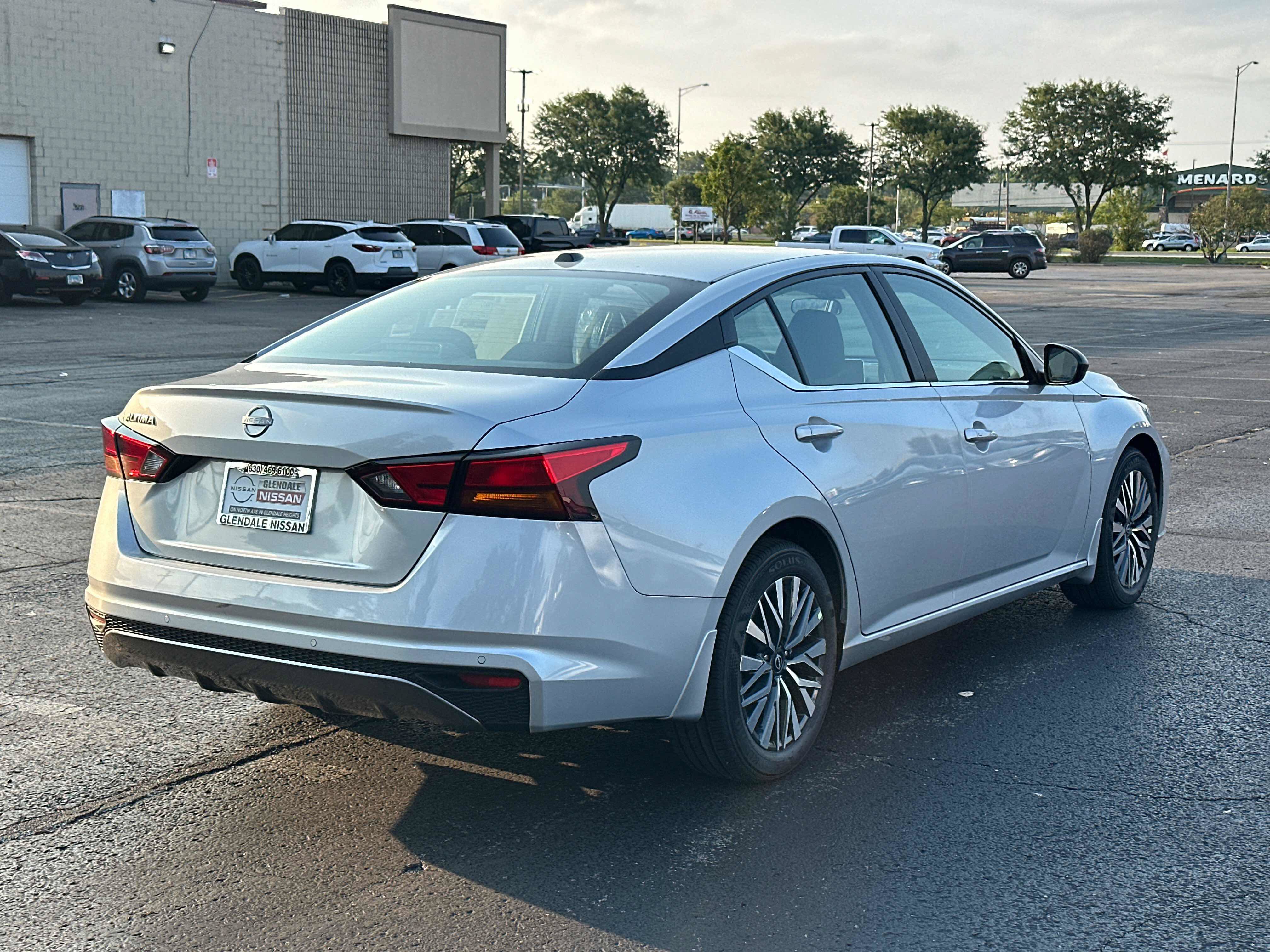 New 2026 Nissan Altima 2.5 SV FWD image 4
