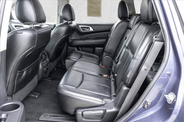 Used 2019 Nissan Pathfinder SL w/ SL Premium Package AWD/4WD image 23