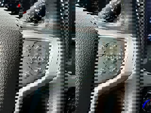 Used 2021 GMC Acadia SLT w/ Trailering Package image 25