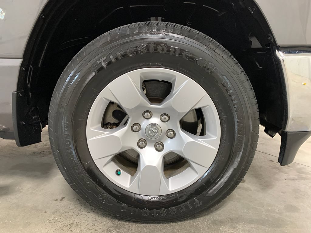 Used 2020 RAM 1500 Big Horn AWD/4WD image 27