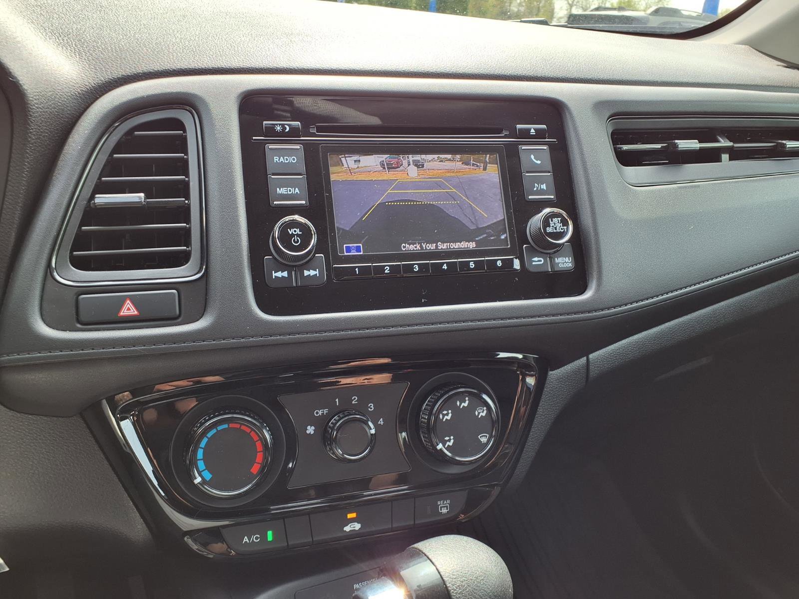 Certified 2022 Honda HR-V LX image 18