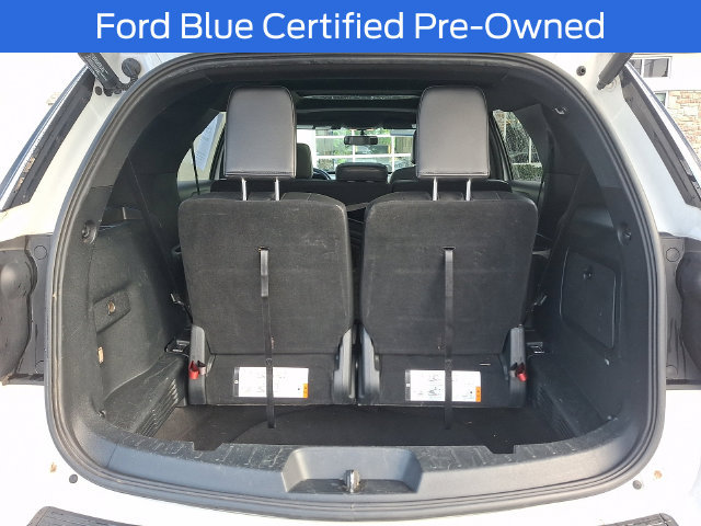 Used 2018 Ford Explorer XLT w/ Equipment Group 202A AWD/4WD image 35