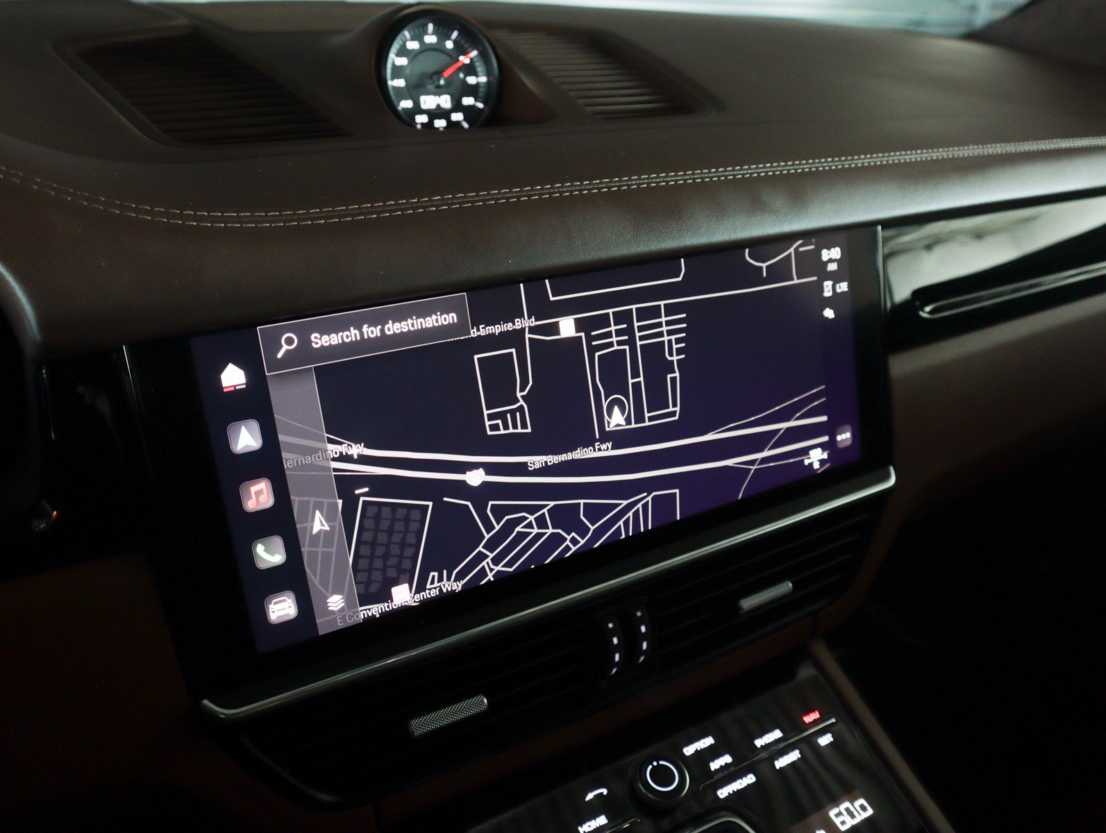 Certified 2023 Porsche Cayenne Turbo AWD/4WD image 21
