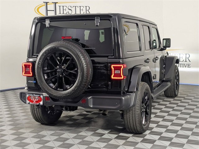 Used 2021 Jeep Wrangler Unlimited Sahara w/ Cold Weather Group image 7