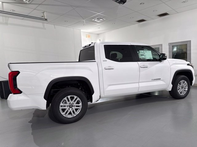 New 2026 Toyota Tundra SR5 w/ SR5 Premium Package RWD image 10