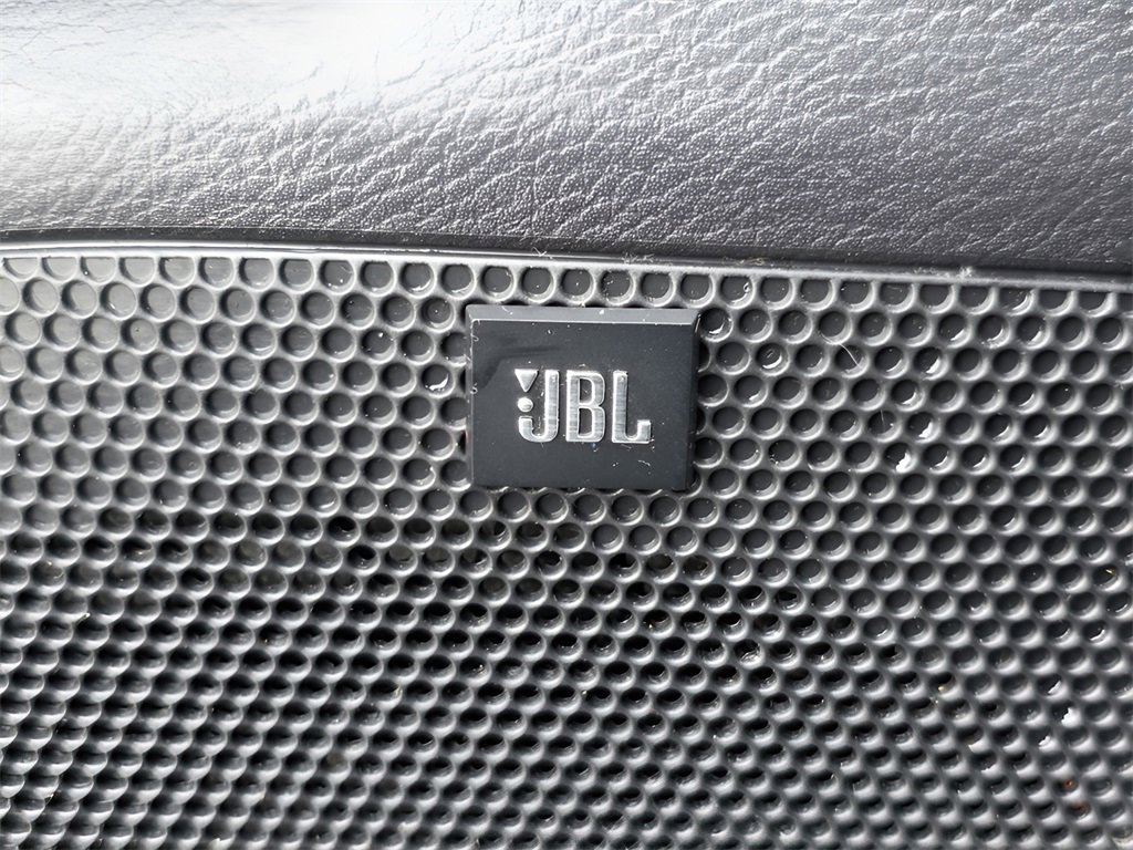 Used 2023 Toyota Tacoma TRD Off-Road w/ TRD Premium Off Road Package image 18