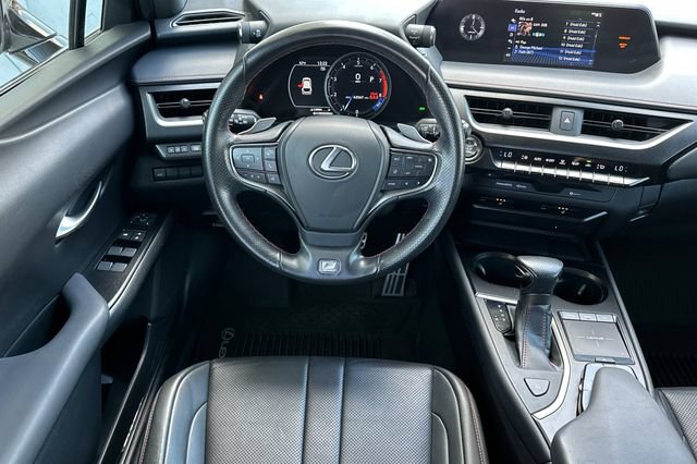 Used 2020 Lexus UX 200 F Sport w/ F Sport Premium Package FWD image 17