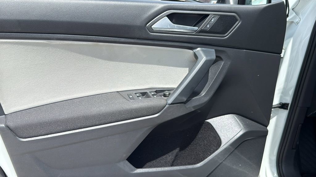 Used 2019 Volkswagen Tiguan S FWD image 19