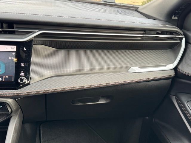 New 2026 Jeep Cherokee Overland image 18