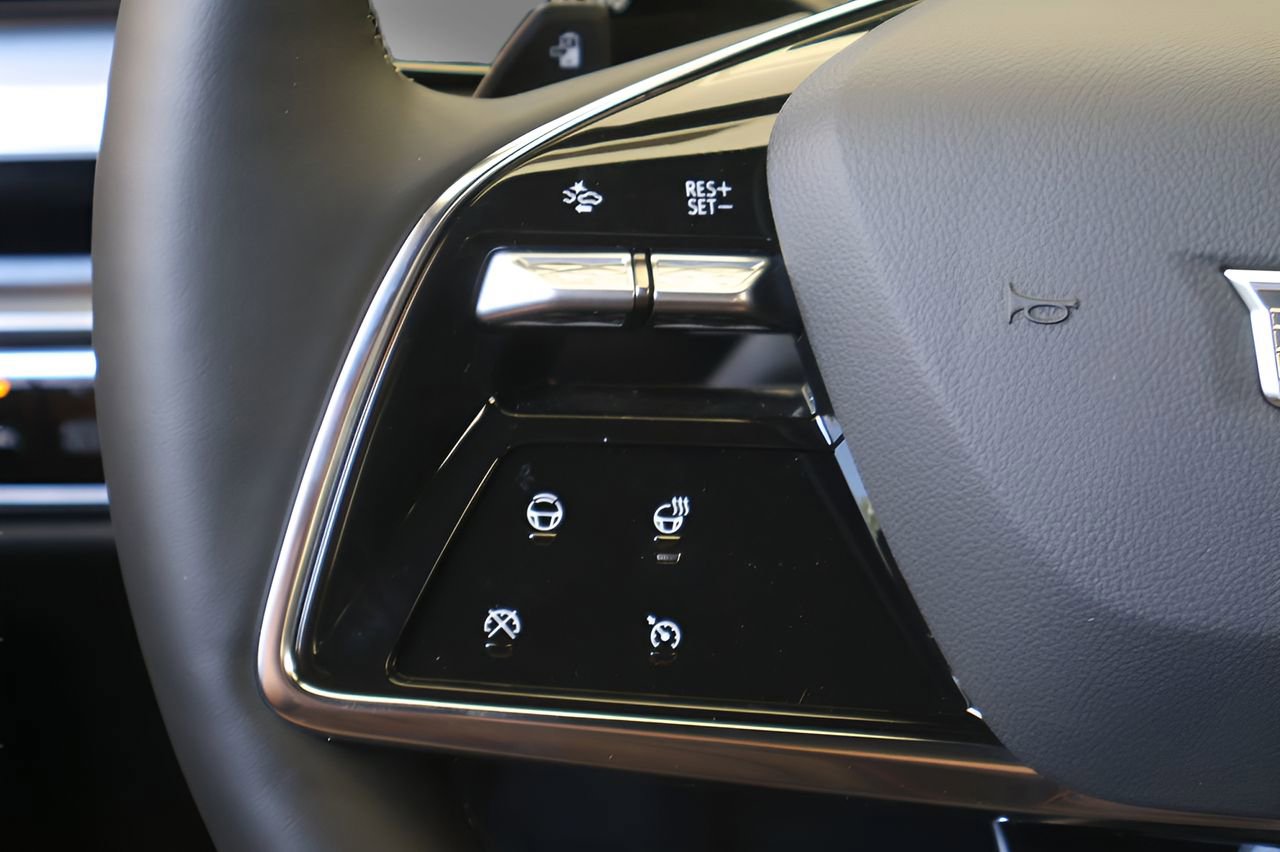 New 2026 Cadillac Lyriq Sport AWD/4WD image 20