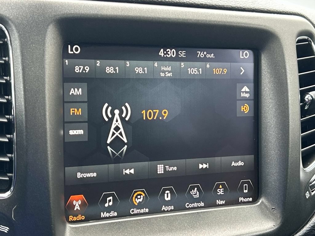 Used 2018 Jeep Compass Trailhawk w/ Navigation Group AWD/4WD image 29
