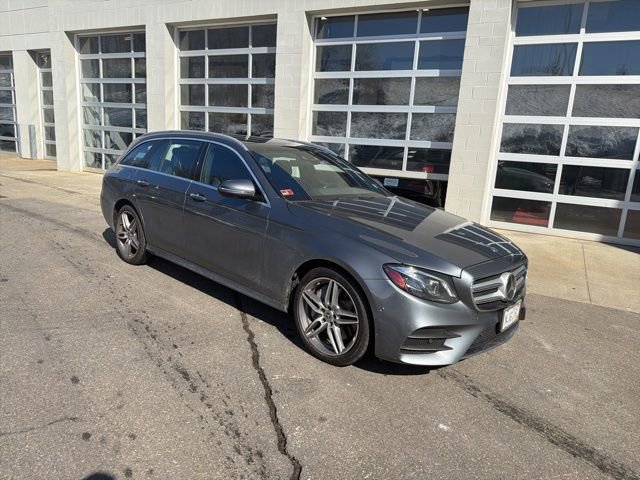 Used 2019 Mercedes-Benz E 450 E 450 image 1