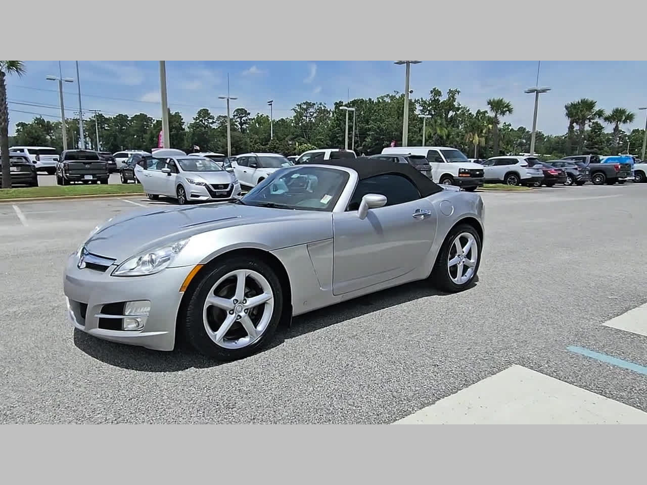 Used 2008 Saturn Sky RWD image 20