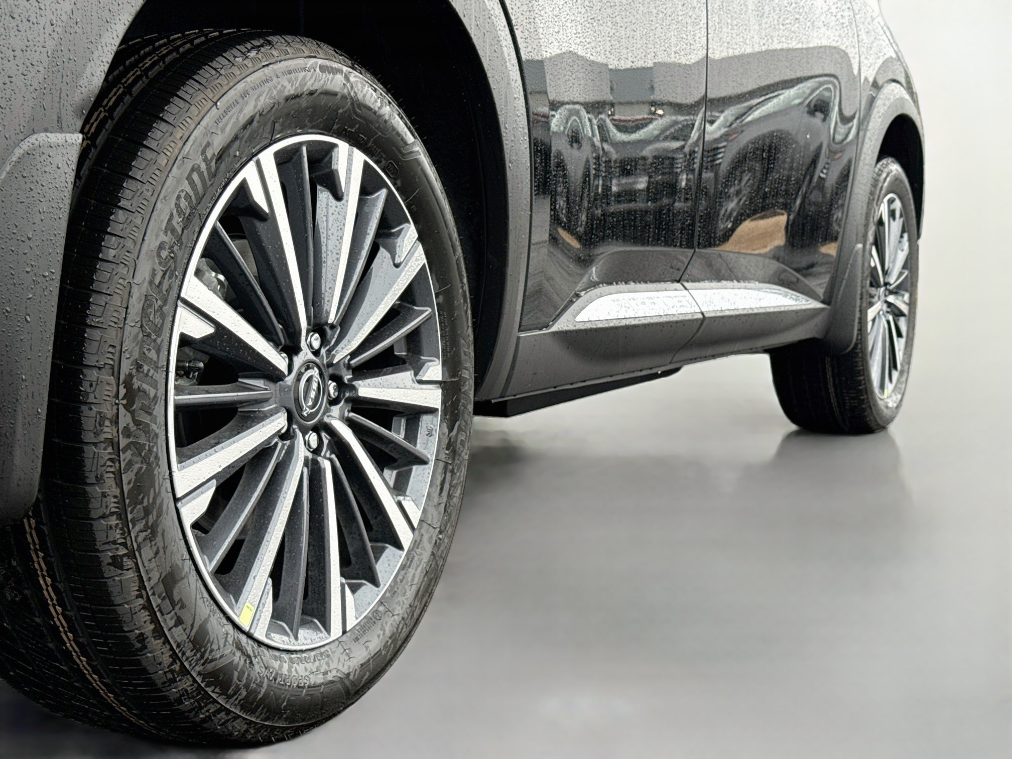 New 2026 Nissan Pathfinder Platinum AWD/4WD image 17