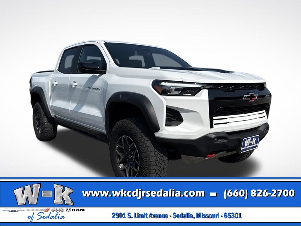 Used 2024 Chevrolet Colorado ZR2 AWD/4WD image 1