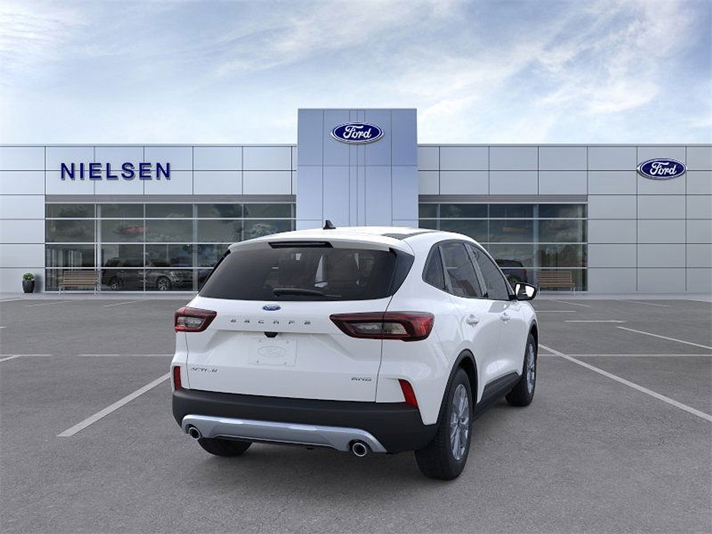 New 2026 Ford Escape Active image 8