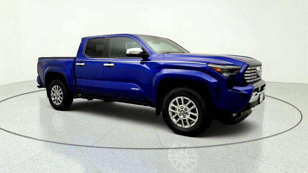 Used 2025 Toyota Tacoma Limited AWD/4WD image 3
