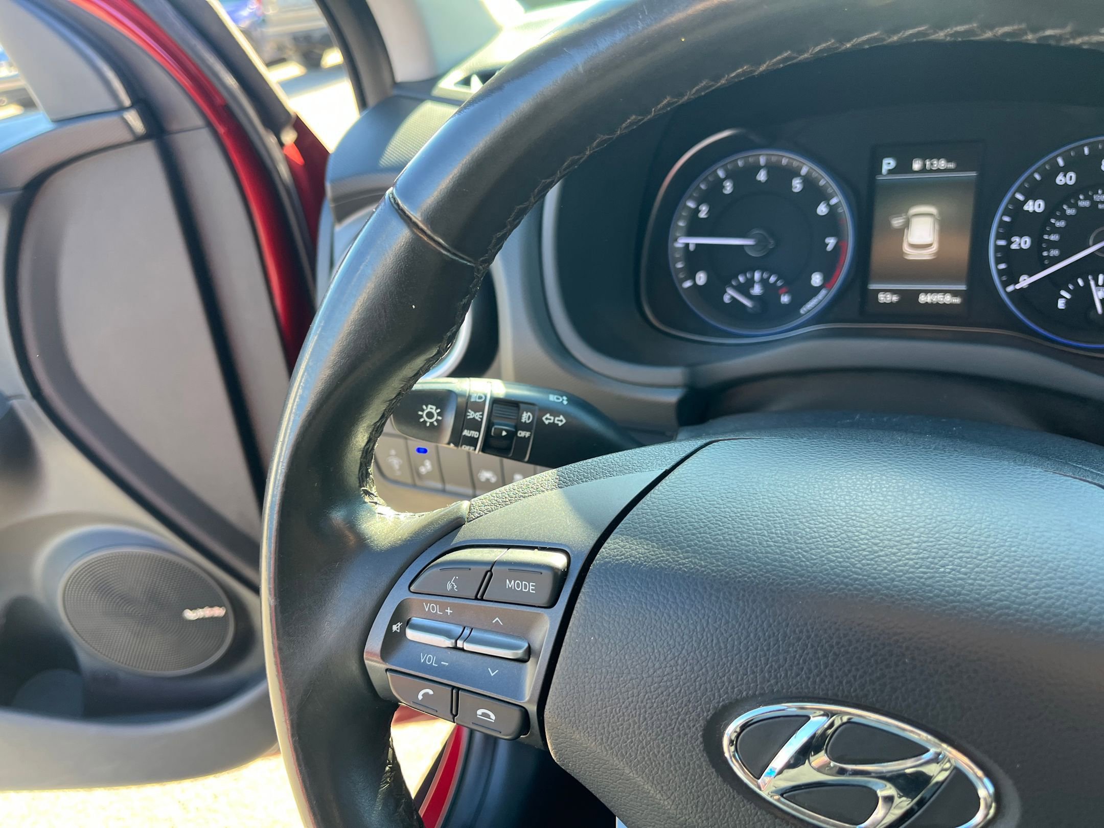 Used 2021 Hyundai Kona Limited image 30